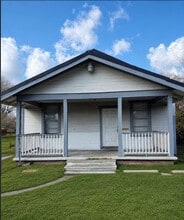 Building Photo - 1335 15th St