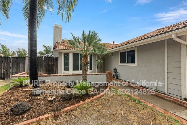 Foto del edificio - 39442 Long Ridge Dr