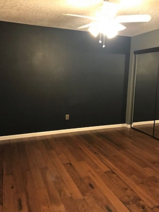 Foto del edificio - 3 bed 2 bath home