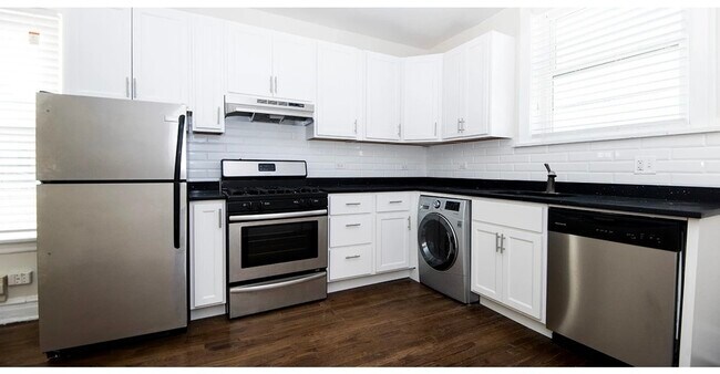 Foto del edificio - 918 Green Bay Rd