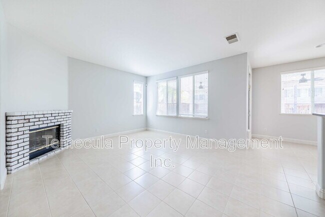 Building Photo - 29363 Shady Ln