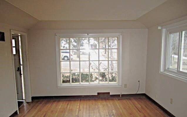 Foto del edificio - 823 Elm St