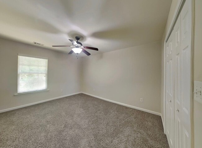 Building Photo - 4517 Creekside Cove