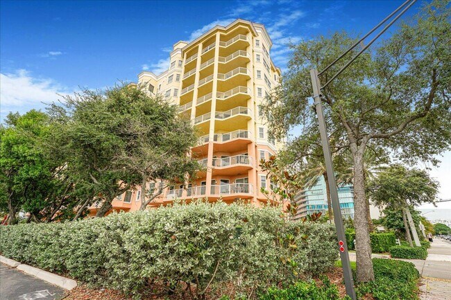Building Photo - 1395 S Ocean Blvd