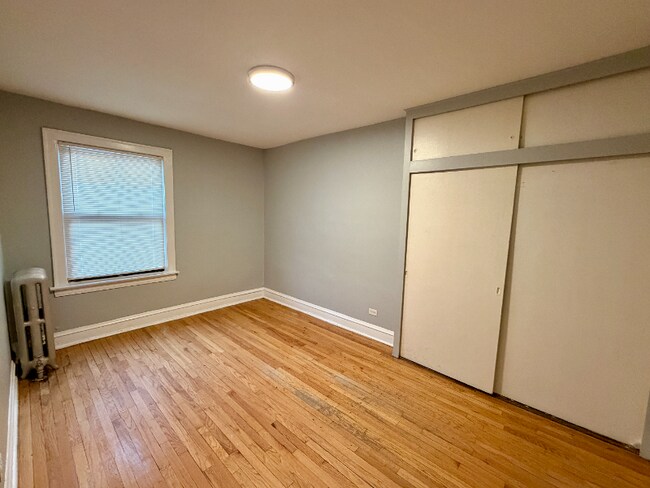 Foto del edificio - 6501 S Maplewood Ave