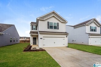 Building Photo - 525 Clover Cir