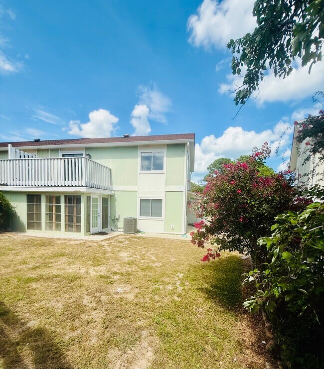 Foto del edificio - 1471 Turkey Ridge Rd