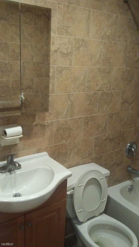 Foto principal - 2826 44th St