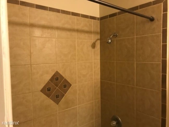 Building Photo - 2 br, 1 bath Condo - 6440 Lupine Dr