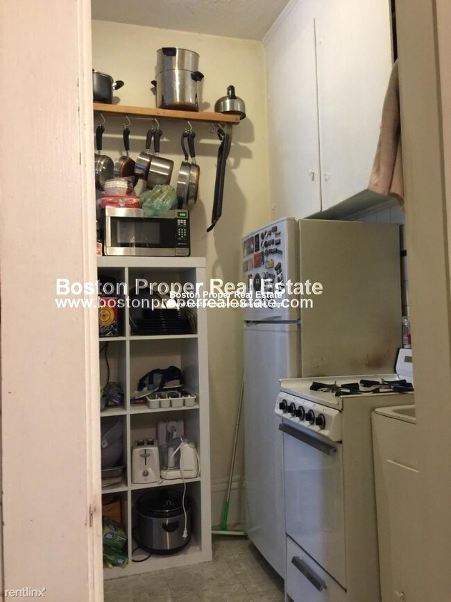 Foto del edificio - Studio, 1 bath  - 312 Beacon St #6