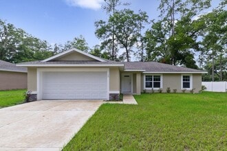 Building Photo - 10 Redwood Trace Ln