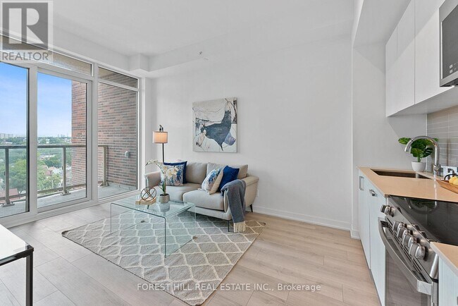 Photo du bâtiment - 1787-1787 St Clair Ave W