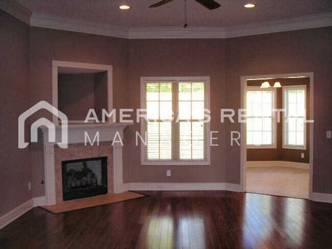 Building Photo - DEPOSIT PENDING! Great Home in Tuscaloosa!...