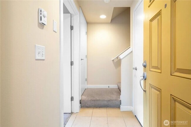 Foto del edificio - Urban Townhome in Lake City – 3B/2B, Garag...