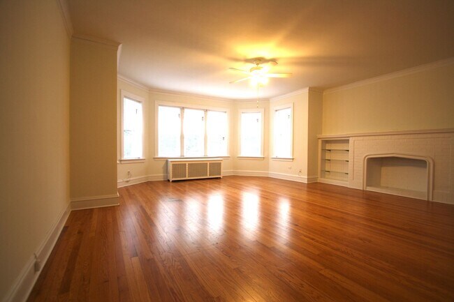 Foto del edificio - 6439 N Leavitt St