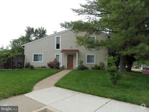 Building Photo - 21 Monarch Dr