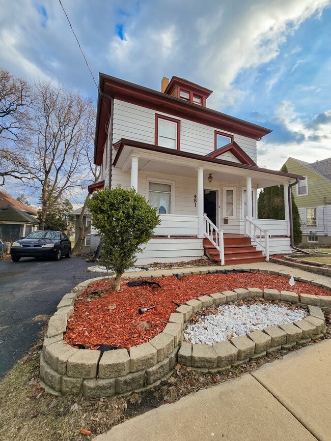 Foto del edificio - 481 Division St