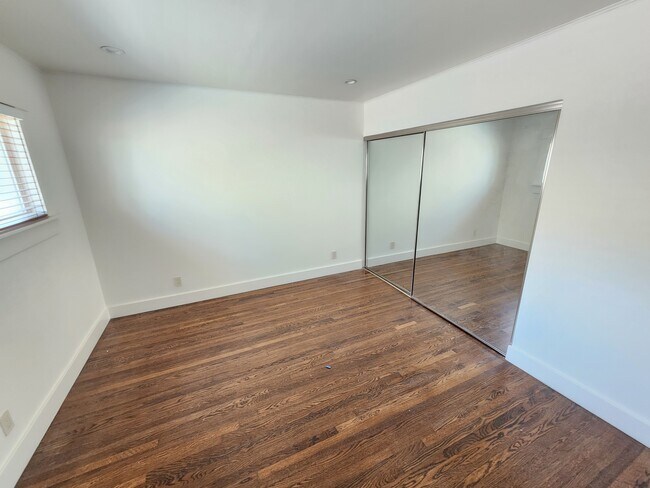 Foto del edificio - 6635 Irvine Ave