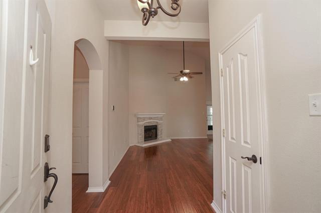 Foto del edificio - 10617 Fossil Hill Dr