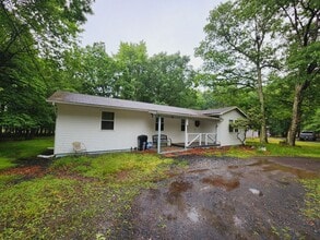 Building Photo - 407 Mountain Rd