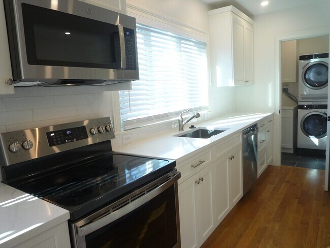 Foto del edificio - 1265 Massachusetts Ave