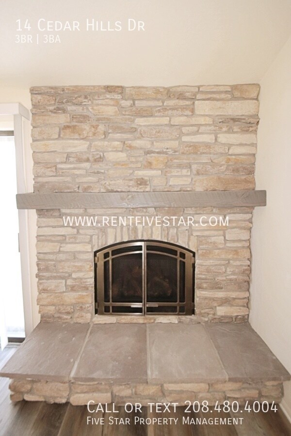 Building Photo - Welcome to Cedar Hills Condos, a luxurious...