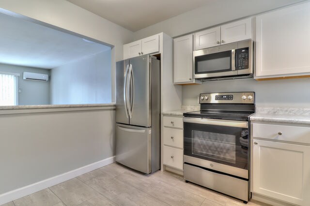 Foto del edificio - 801 Hartwell Dr