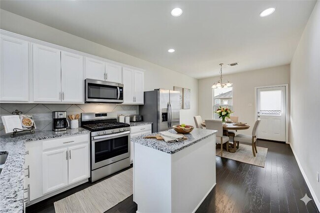 Building Photo - 524 Coffee Berry Dr