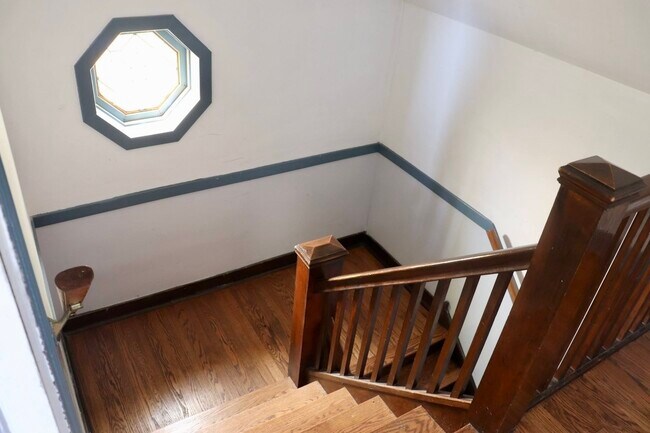 Foto del edificio - 5938 W 64th St