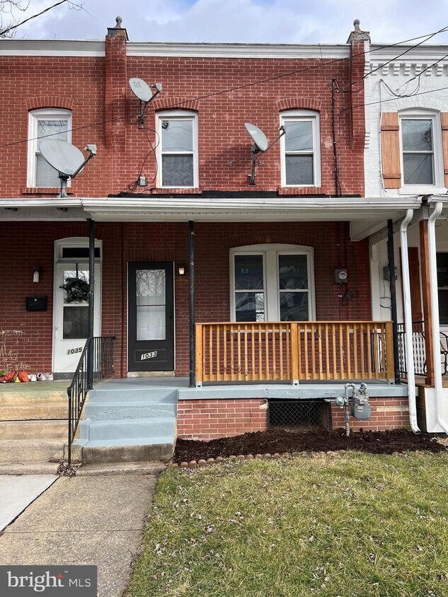 Foto principal - 3 Bedroom Home Near Downtown Lancaster