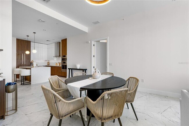 Foto del edificio - 777 3rd Ave N