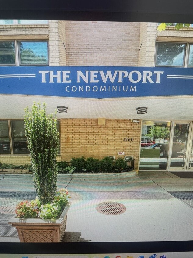 Primary Photo - Amazing 1BR in DuPont - utilities included!