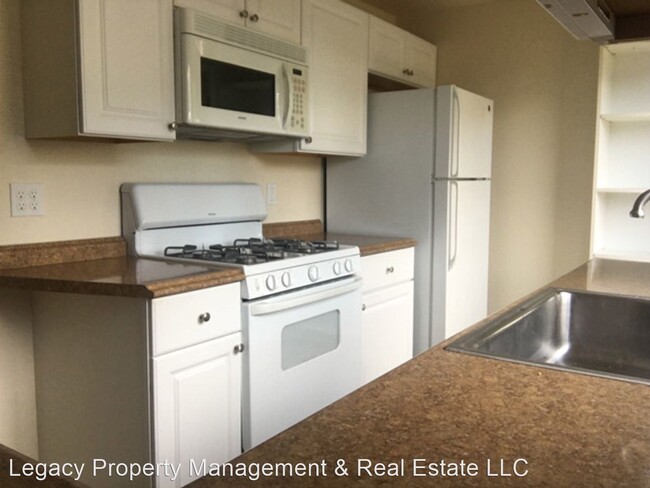 Building Photo - 1 br, 1 bath House - 107 Terrace Ave