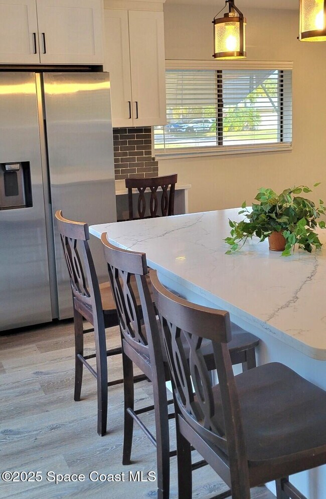 Building Photo - 313 Myrtlewood Rd