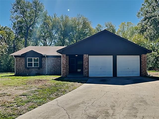 Foto principal - 1320 Juniper Ln