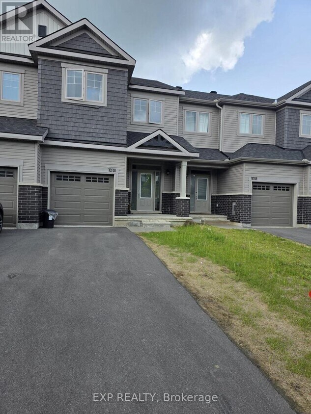 Photo principale - 1013 Kijik Cres