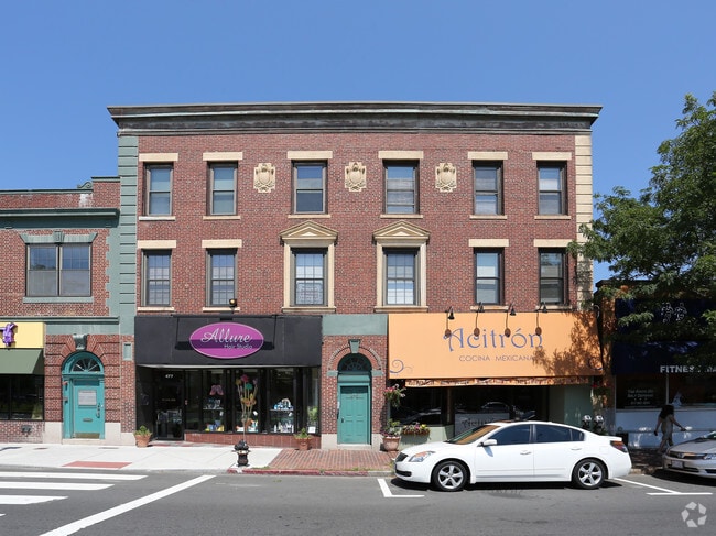 Building Photo - 475 Massachusetts Ave