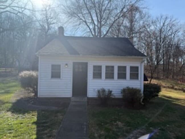 Hard to find Cozy 2BR Rambler! - Hard to find Cozy 2BR Rambler! House