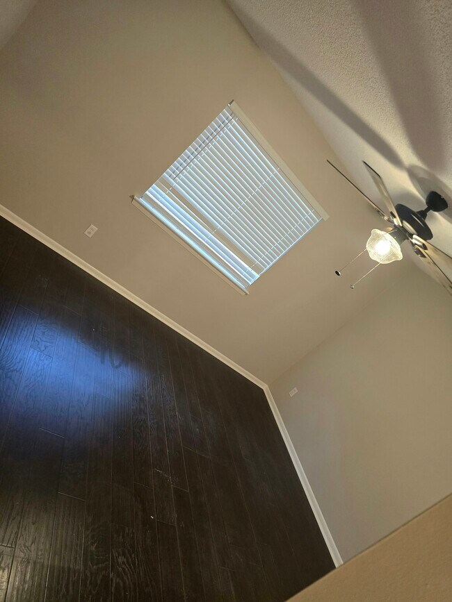 Foto del edificio - 1075 Sardis Cove Dr