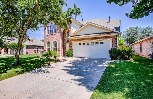 Building Photo - 1208 Shamrock Dr