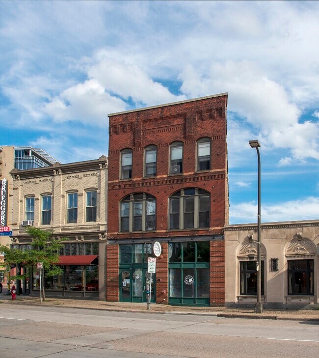 Building Photo - St Anthony Historic