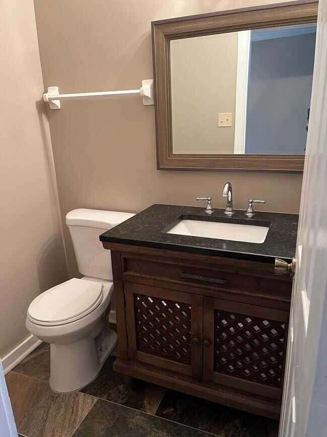 Foto del edificio - 331 St Andrews Dr