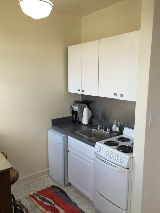 El Royale Apartments Apartments Los Angeles, CA