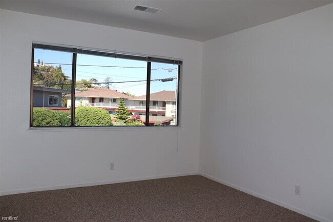 Foto del edificio - 3 br, 2 bath Duplex - 20 Mooring Road