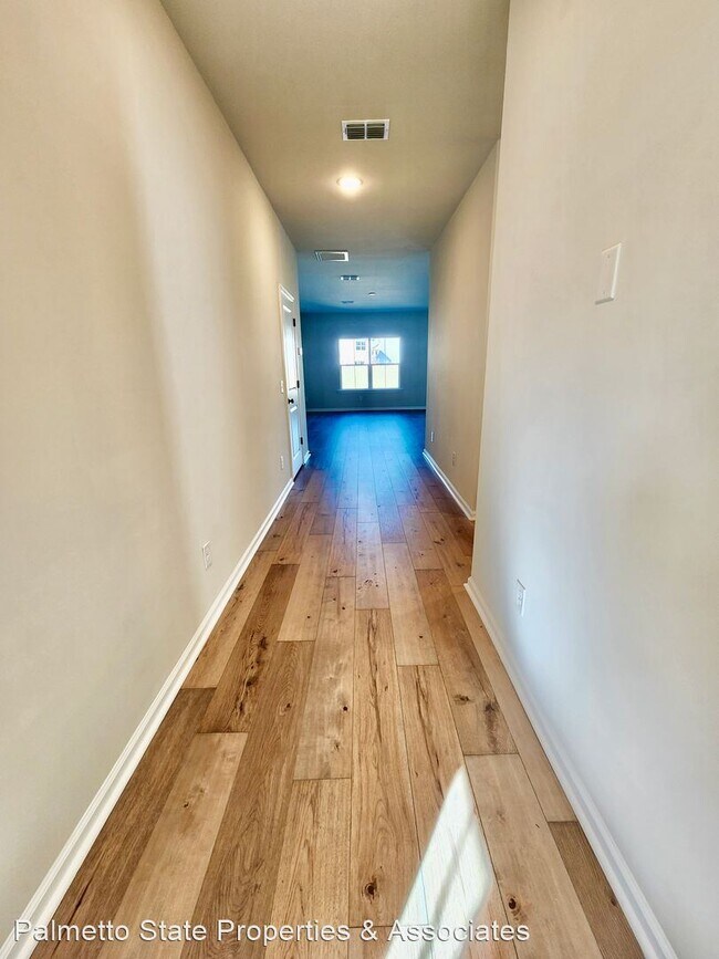Foto del edificio - 4 br, 2.5 bath House - 158 Pine Crest View...