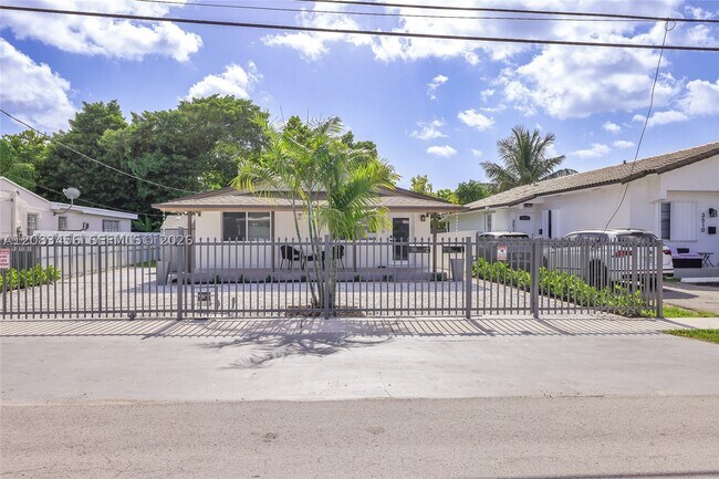 Foto del edificio - 3520 SW 88th Ct
