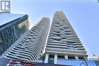 Building Photo - 100 Harbour St