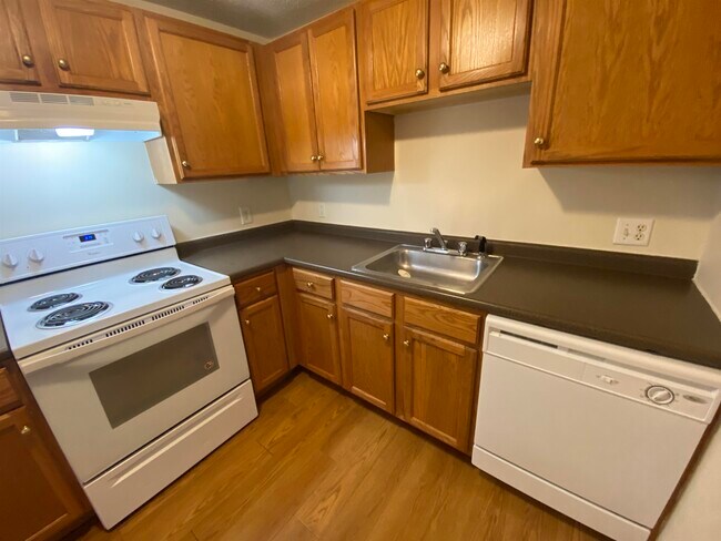 Foto del edificio - 96 Powers St