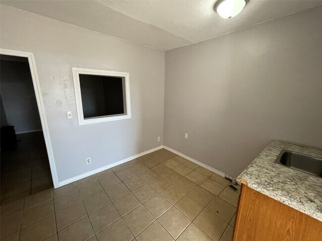 Foto del edificio - 6429 FM 2218 Rd