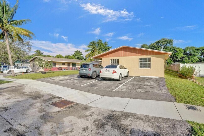 Building Photo - 771 NW 42nd St